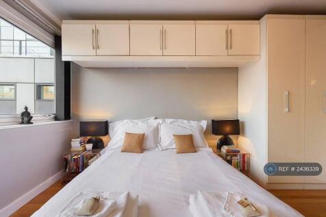 Main Bedroom 1