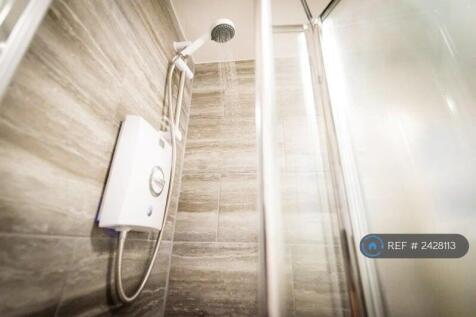 Modern Fitted Shared Bathroom