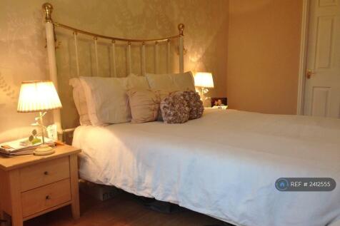 Bedroom With Ensuite