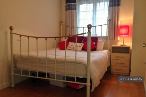 Large Kingsize Bedroom 