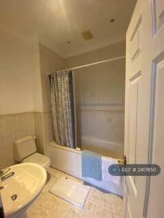 Ensuite For Master Bedroom