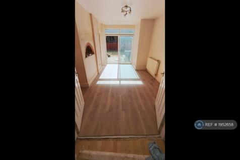 Through Lounge To Dining Area And Garden