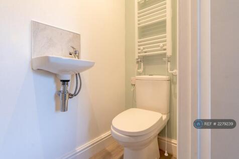 Bedroom 4 &#43; Ensuite