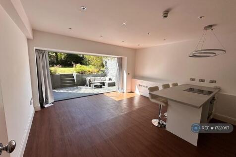 Living Room With Bi-Fold Doors