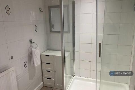 Separate Shower And Bathtub