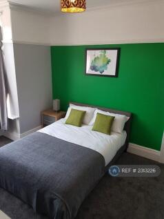 Double Room Let