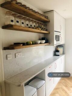 Kitchen Side 1