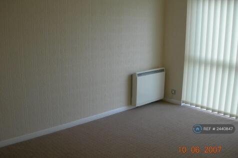 Master Bedroom 14&#39; x 11&#39;