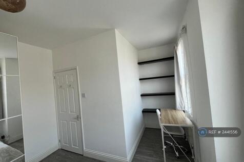 Front Bedroom 2