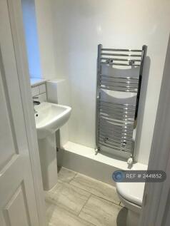 Downstairs Toilet 