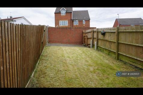 Garden With Parking