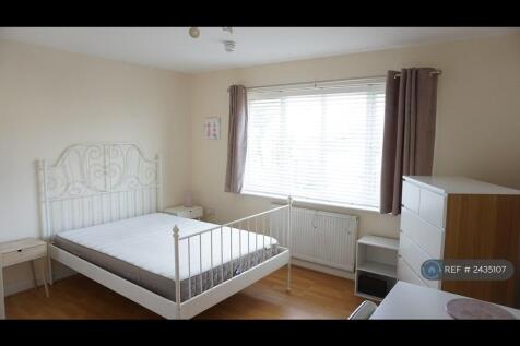 Lounge/Bedroom 4