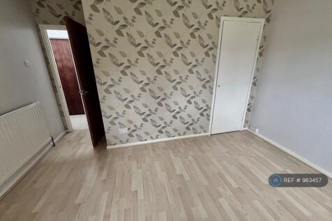 Front Master Bedroom 