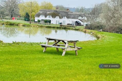 Lake Side Picnic Area