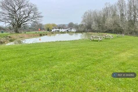 Lake Side Picnic Area