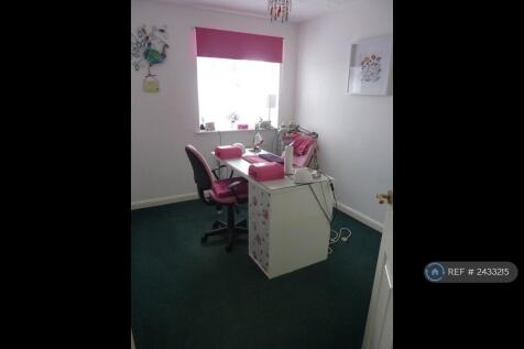 2nd Bedroom