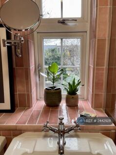 Bathroom Shared With 1 Tenant