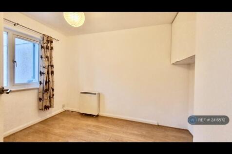 Small Single Bedroom
