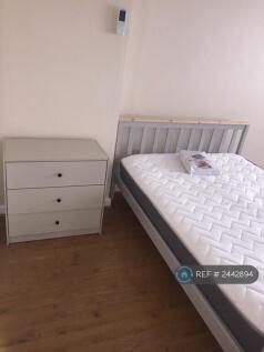 Ground Bedroom Drawers