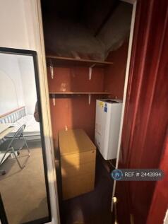 First Floor Standard Wardrobe 2