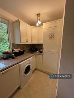 Kitchen (Side View)