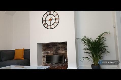 Lounge, Flat 2