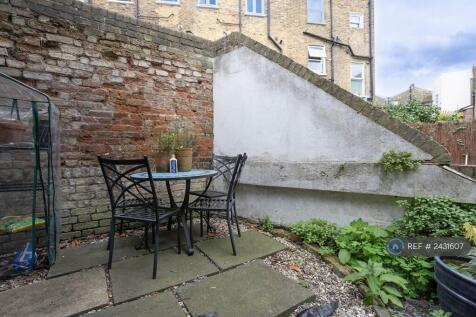 Garden (2)
