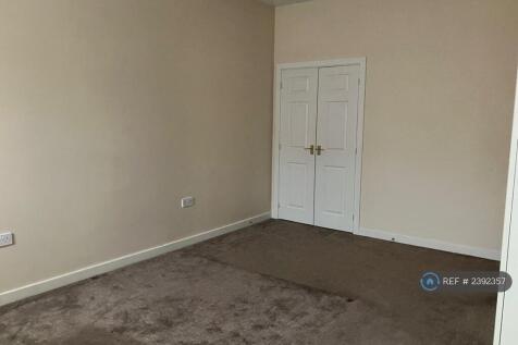Large Bedroom