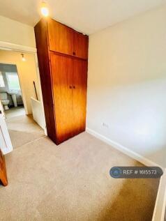 Front Single Bedroom 