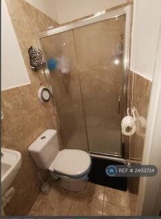 Room 2 Own Bathroom