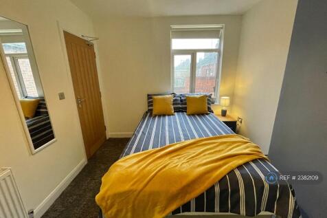 Room 4 Double Bed