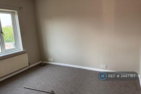 2nd Bedroom At The Back