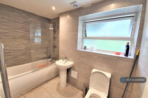 First Floor Bathroom