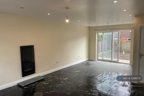Open Plan Lounge / Living Room 