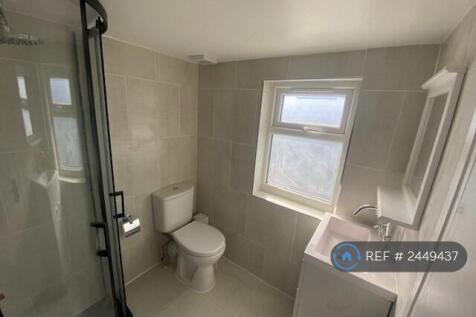 Bathroom (Ensuite)