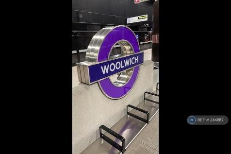 Elizabeth Line Just 5mins Away