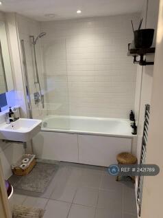 Bathroom Shower &amp; Bath