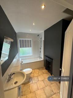 En Suite Bathroom