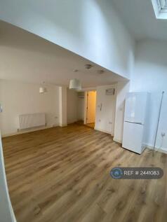 Kitchen / Living / Dining