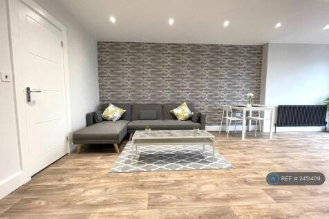 Flat 10 - £1400