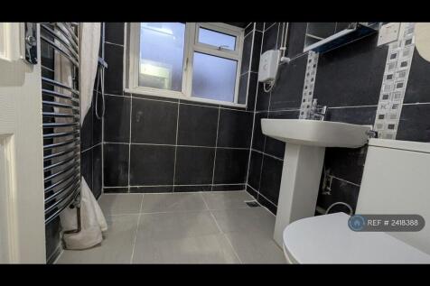 Main-We Shower Room1