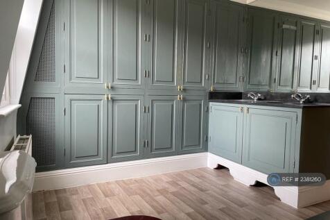 En-Suite Bathroom With Cupboards