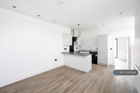Open Plan Kitchen/Lounge