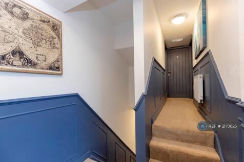 Stairs/Landing