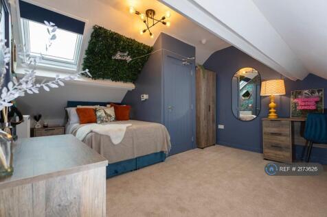 Bedroom 6 With An En-Suite