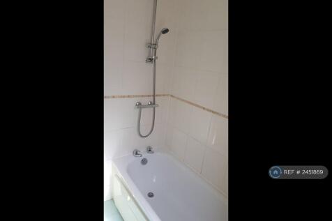 Bathroom 2 - 1st Floor