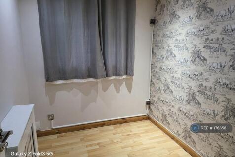 Room 4