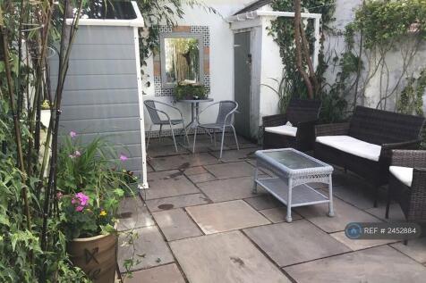 Mediterranean Summer Garden 