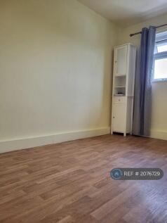 Bedroom 2 ( Double)