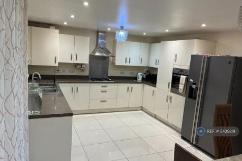 Kitchen And Dining
